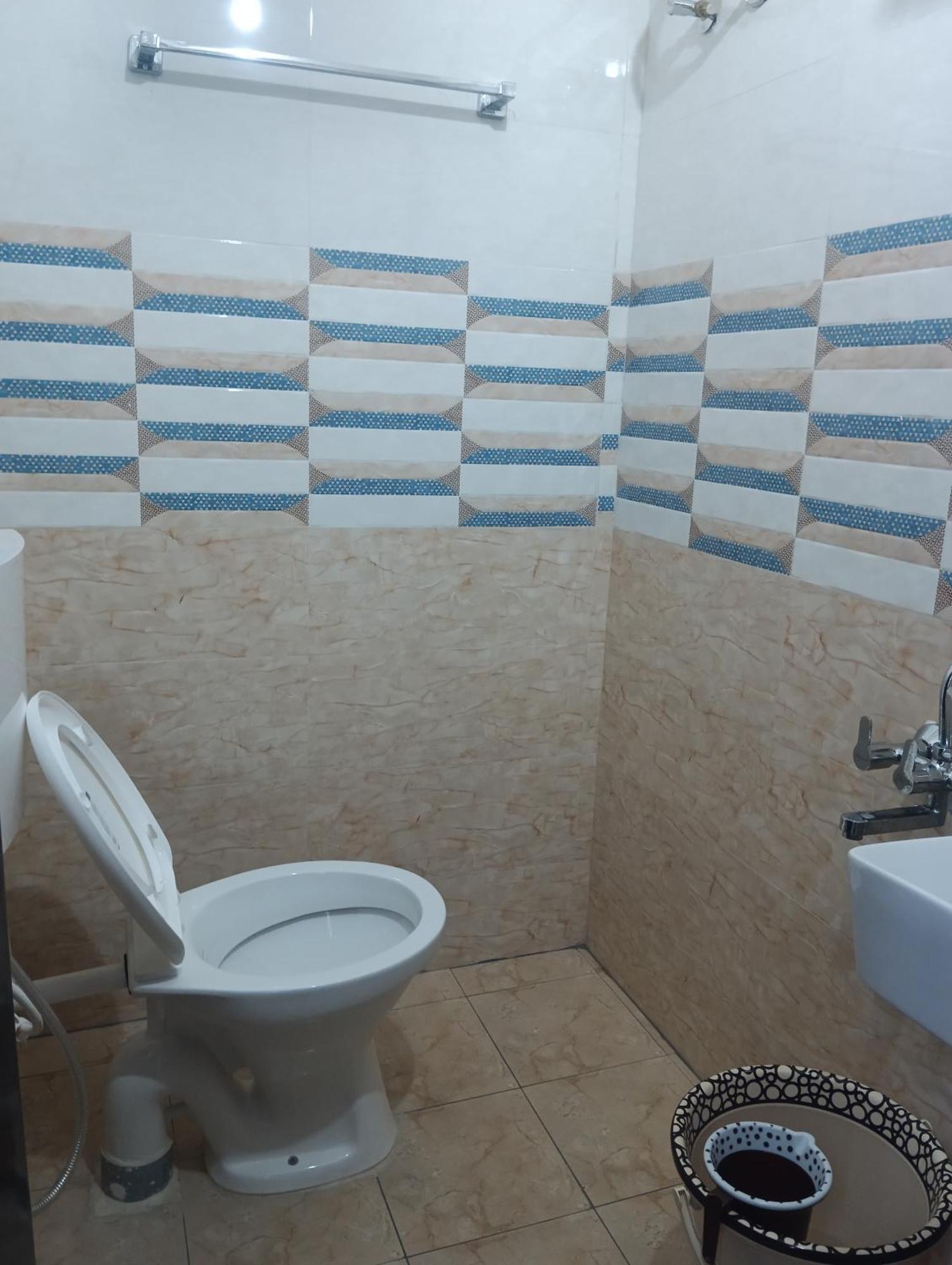 Appartamento The Appolo Regency Chennai Esterno foto